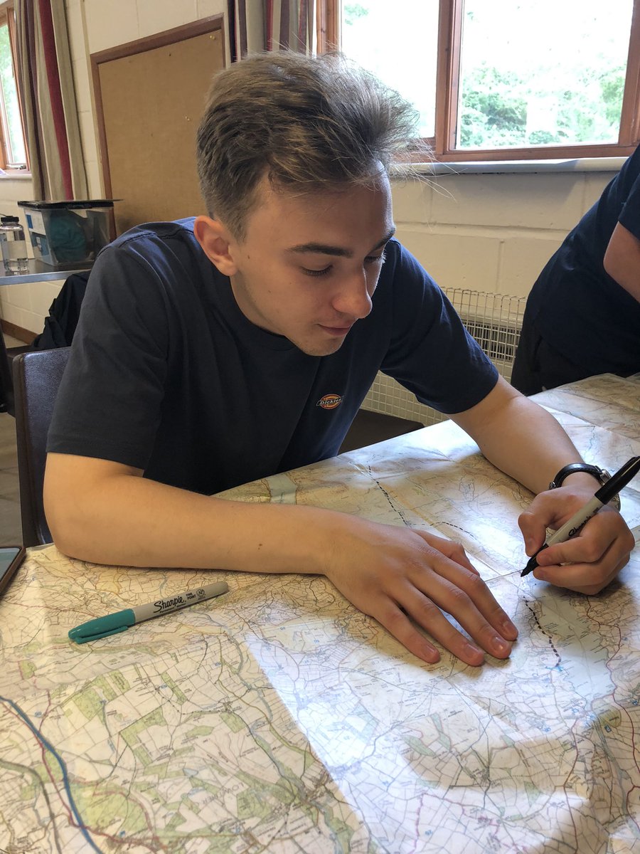 isleworthDofE's tweet photo. Planning and preparation is key to a safe and enjoyable practice expedition. All groups are spending the morning planning for their practice walks in the Lake District around Ullswater. #technologyeverywhere #ISgoldDofE https://t.co/ZHZQyBOFlr