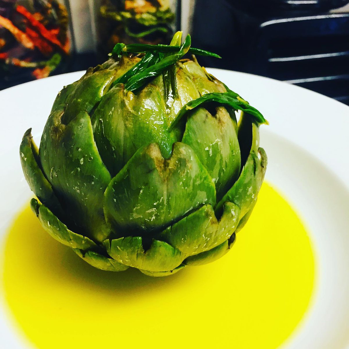 Lizmoorecooks's tweet photo. Artichoke season!!!

📸 https://t.co/Nx4CbnkCj0 via https://t.co/szlBeRdaVz https://t.co/AdW2ArWeMH
