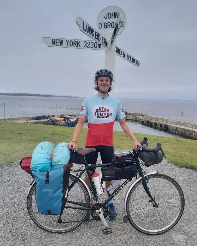 Tour de Full English tweet media