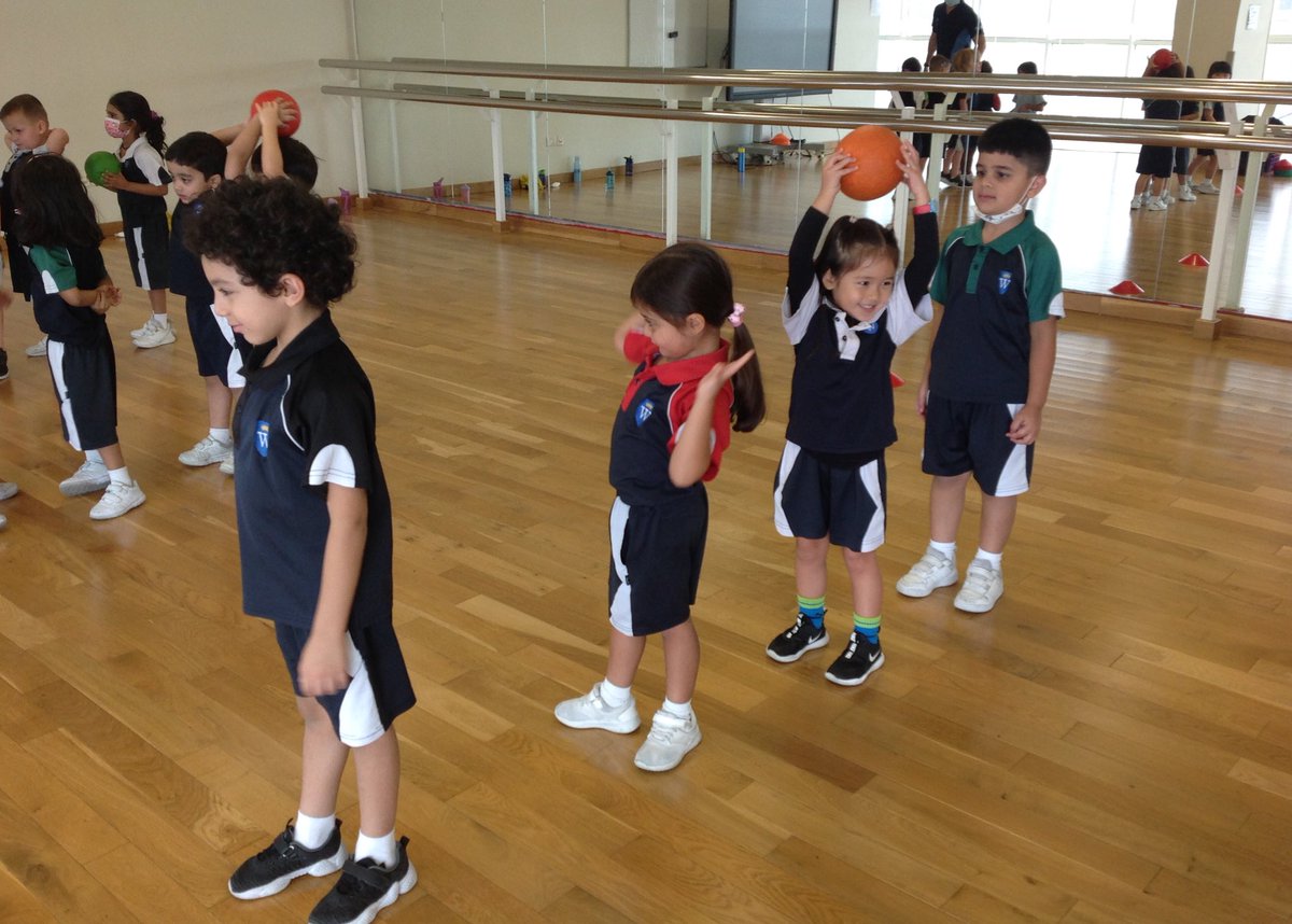 WPS_FS1's tweet photo. The Camels worked as a team to pass the ball backwards in different ways. BIG smiles all around 😊🐪💛 #WPSFS1C  @WPS_PE https://t.co/V91uyCs6dq