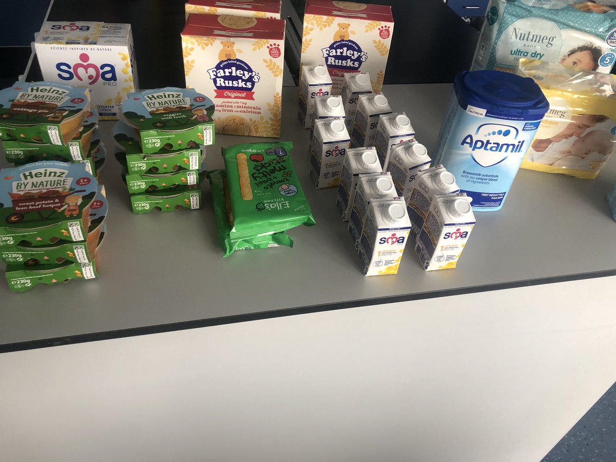 KSSFamilyLearn's tweet image. Some pictures from our “No Questions Asked” stall at @KnightswoodSec  The stall will be open at 10:30am - 11:30am every Wednesday for families ☺️ Dont forget to bring your own bag 

Thank you to Shona from @MorrisonsAnnie1 for providing the food☺️ 

@KssParent @ksspastoralcare