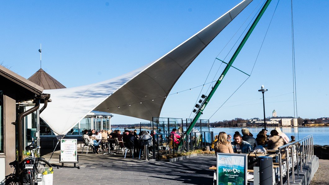 Amazing food, warm weather and shining rays of sun that reflect off the sea - there is an abundance of seaside restaurants in Helsinki to ensure you don't have to be cooped up inside on hot sunny days: https://t.co/FdVFskiwEC https://t.co/gEkfH7igYh