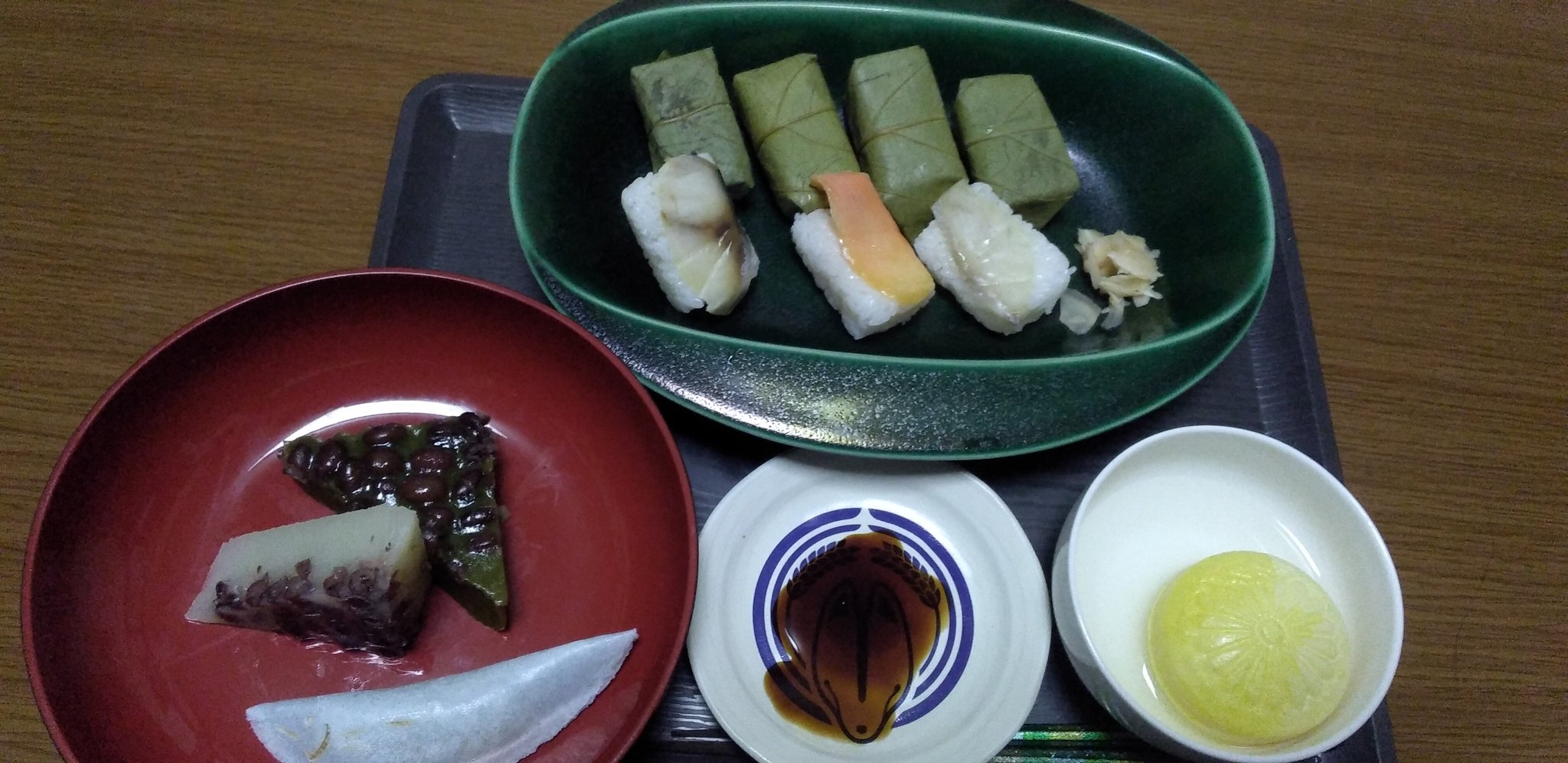 影月 ご褒美ご飯 スイーツを買って心身ともにすっきり ゐざさの柿の葉ずし ペリエ 花 一会のお吸いもの 東京の大丸 成寿庵の水無月 千葉そごう 俵屋吉富の鴨川あゆ 千葉そごう T Co Wym32b2a6f Twitter