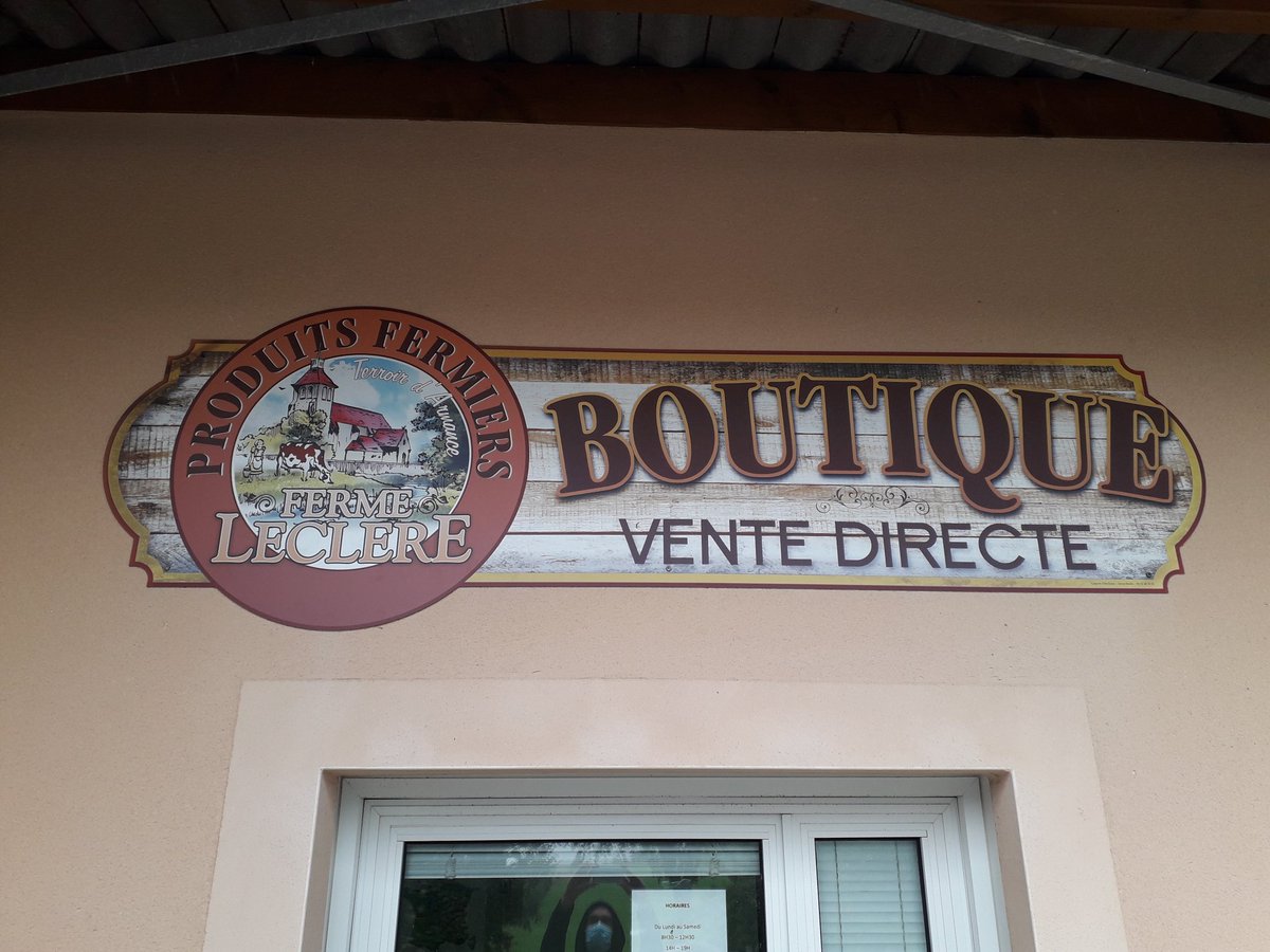 B_Rouille's tweet photo. Si vous passez dans la charmante bourgade de #Soumaintrain, passez faire un tour à la boutique de la ferme Leclere ⤵️ https://t.co/hqYUnQTrFb