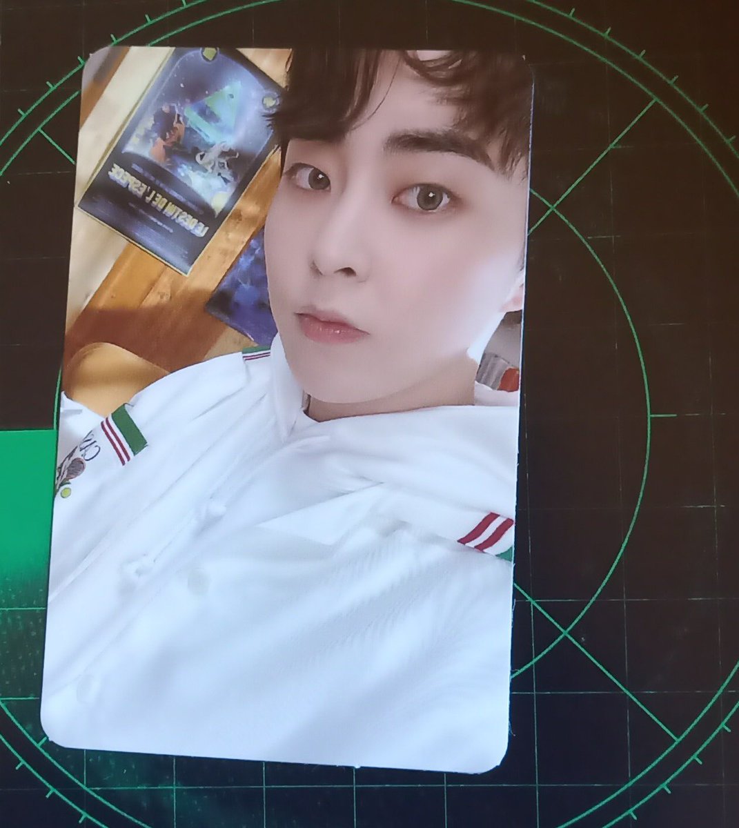 exoweinct tweet picture