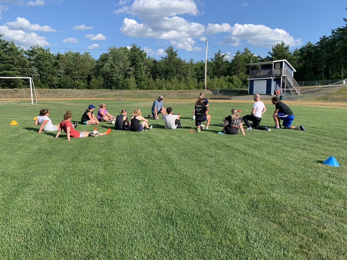 QuietThunderFC's tweet photo. @SoccerNS delivered a great session for our South Shore coaches. Thank you!

Big shout out to these incredible volunteer coaches who braved the heat. 👏🏻👏🏻

Dedicated to improving themselves for the kids. Proud to have all of you in our soccer community. ❤️⚽️❤️ https://t.co/XdSLydfJ91