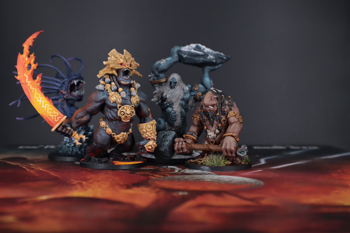 Dudes having a last supper moment there 😂

___________________________
 
#bloodrageboardgame #mycmonday #best4minis #nmm #canonm50 #miniaturephotography #paintingwarhammer #paintingminiatures #redgrassgames #vikingart #plasticloveart