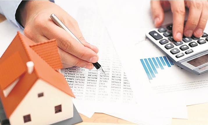 ¿Qué documentos se necesitan para realizar un avalúo de inmueble?
Se debe contar con las escrituras o  título de propiedad, boleta predial, boleta de agua, CFE y planos arquitectónicos del inmueble.
#Proyectos <a href="/omaralpuche/">omar alpuche leal</a> <a href="/LuisFer86627795/">Luis Fernando Cordova</a>