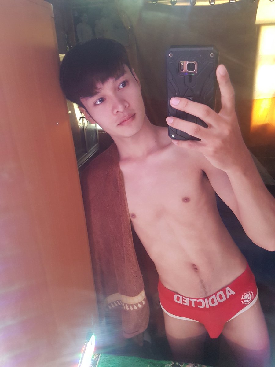 M61236398's tweet photo. อยากมีคนดูแลจัง. #อุดรธานี #อำนาจ  #DMมาครับ https://t.co/rUOMjQwV34