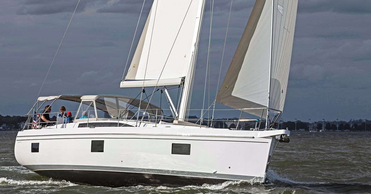 royalyachts's tweet photo. A fleet of 12 strong nominees emerged, and a series of terrific tests were conducted from New England to Florida. Read more below on the 2021 boat of the year.  #RoyalYachtCharters
https://t.co/PSL5lDbptT https://t.co/xfESiEWQke
