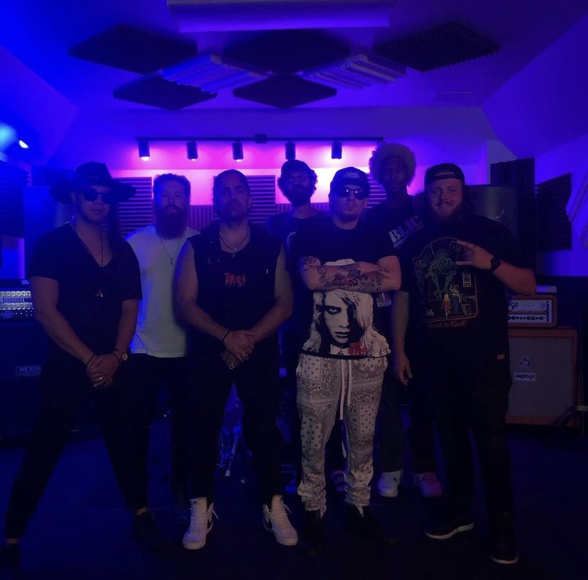 MetalAntics's tweet photo. This weeks episode out now! w/@Concrete__Dream https://t.co/FBPSsdokfZ