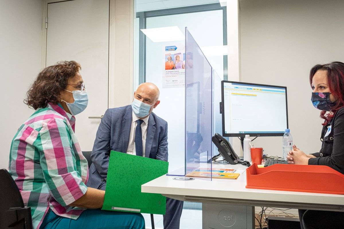 pietraszewski_l's tweet photo. Faire le point, avec un conseiller retraite, dans un lieu de #proximité, c’est ce qui permet à chacun de disposer de la bonne information sur sa future retraite.  #RDVRetraite https://t.co/5sK2BCXU5h