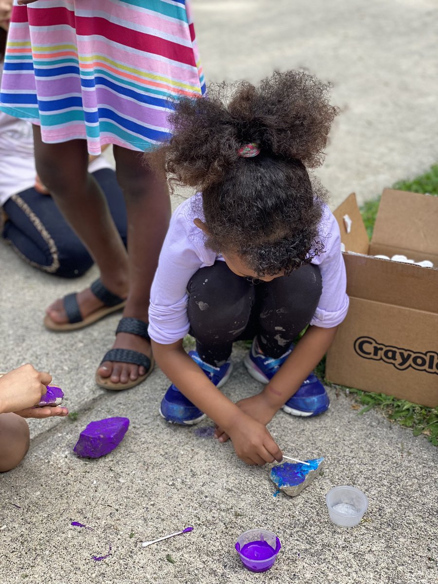 sl_stream's tweet photo. Bubbles, nature scavenger hunt, painting rocks, and playing catch— SO fun! https://t.co/d0UeM7VKCs