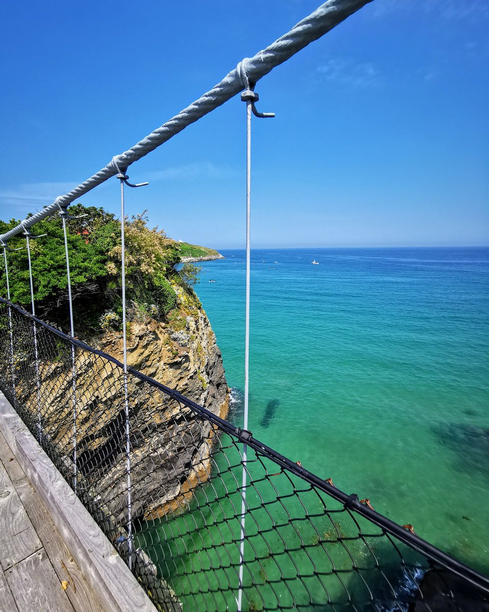 Can you see the Hut in the distance? If so, where do you think our meeting took place today? 🤔🧐 
.
#guess #HuersHut #Heritage #Newquay #Cornwall
#lovewhereyoulive #kernowfornia #NewquayTownCouncil