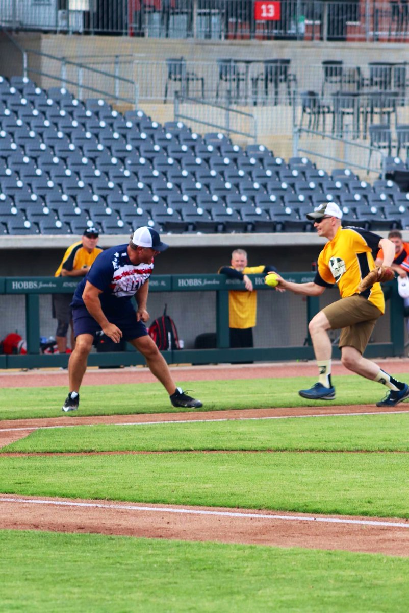 HsvSports's tweet photo. Here are a few photos from last night's Armed Forces Community Softball Game!🥎
Congratulations, Team Redstone!🏆
You can find the full album linked below.
📸 LINK: https://t.co/KPlx8gZuGz https://t.co/WAkRyK6JW2