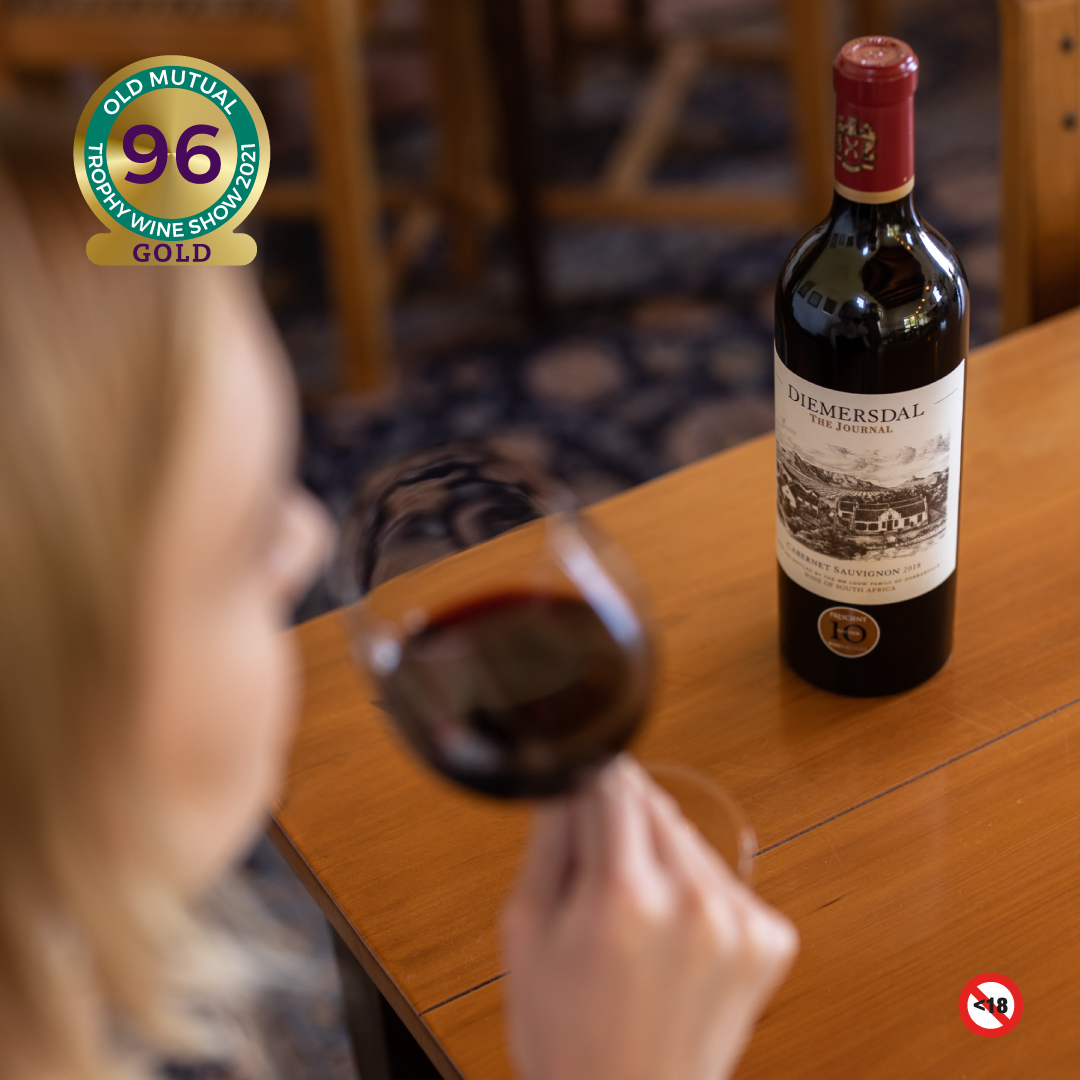 diemersdalwines's tweet photo. Diemersdal is named the top producer at the 20th Old Mutual Trophy Wine Show!

We recieved the Pinotage Trophy for our Pinotage Reserve 2019 and Gold medals for our Journal Cabernet Sauvignon 2018 and Private Collection 2017! 
#OldMutualTrophyWineShow #Diemersdal #DrinkDiemersdal https://t.co/fO0djeld72