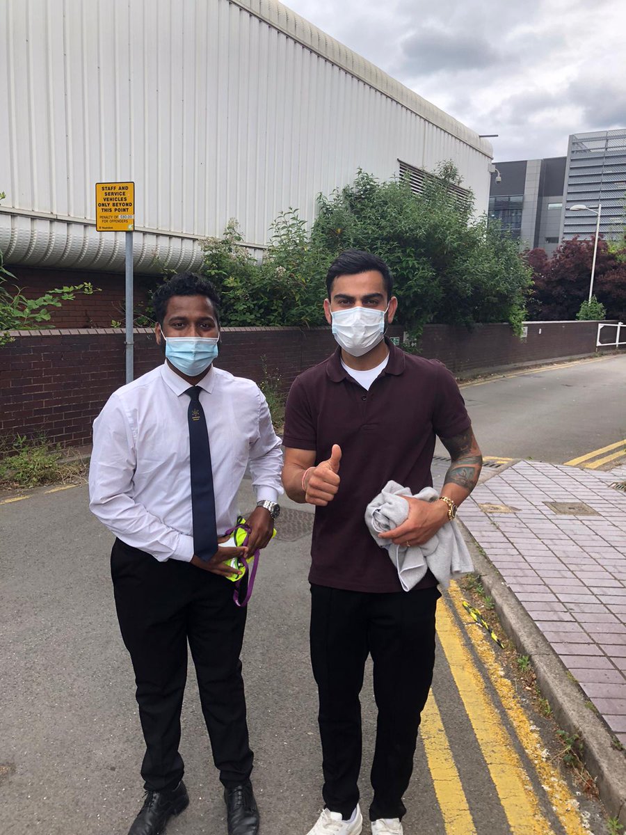 EnigmaSecurity's tweet photo. Our security officer, John did a fantastic job keeping everyone safe at the vaccination centre, including Indian Cricket Captain, Virat Kohli.

#WearAMask #VaccinationCentre #Security #Safety #Covid19 #Cricket #ViratKohli #CoronaVirus #StaySafe #Work #SecurityOfficer #Protection https://t.co/bPHpCZEVkU