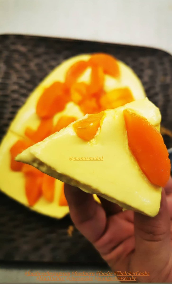 manasmukul's tweet photo. Mango Cheesecake with homemade cream and cream cheese 

My entry for #YellowTwitter

#foodporn #foodie #TheJokerCooks #MaaDaPutt #cheesecake #mangocheesecake

 @food_porn https://t.co/4ZvvafHbzi