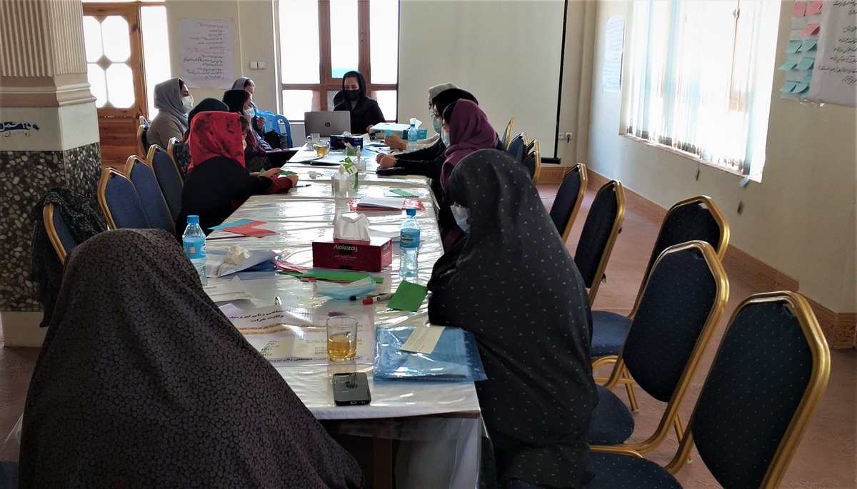 EPD_AFG's tweet photo. Hosted a 3-day #CapacityBuilding workshop in Herat for #Women’s, CSOs, empowering them to fight against #Corruption. The topics were access to information law, social audit, accountability, advocacy, alliance and partnership &amp; M&amp;E.
@AccesstoInform1
@forozan_rasooli 
@QayumiSheila https://t.co/KbDI3J8o5y