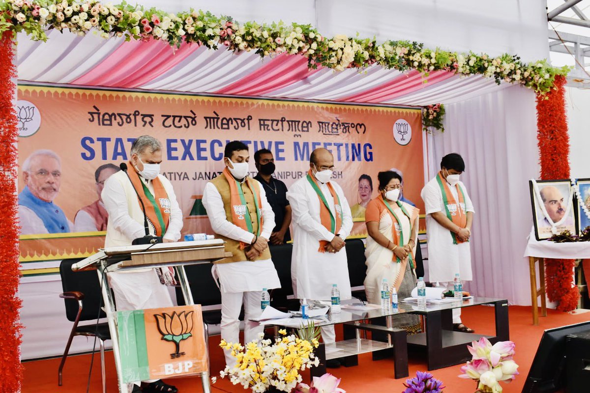 sambitswaraj's tweet photo. Inaugurated the State Executive Committee Meeting of @BJP4Manipur along with CM Sh @NBirenSingh ji,Party President Smt @AShardaDevi ji,Sh @ajayjamwalRSS ji &amp; Sh Abhay Giri ji in Imphal today.
Welcomed Smt @AShardaDevi ji with a blooming Lotus🙏
#ManipurExecutiveCommitteeMeeting https://t.co/x0OPBlfqha