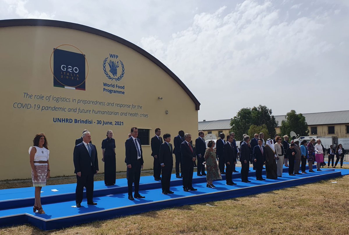 El Programa Mundial de Alimentos (<a href="/WFP/">World Food Programme</a>), como agencia líder en la logística para emergencias, es un socio crucial de la <a href="/CooperacionESP/">Cooperación Española</a>

✅🇪🇸 es uno de los principales donantes 
✅la base de Las Palmas, clave para una respuesta temprana

El #G20 <a href="/g20org/">G20 United States</a> se reúne en #Brindisi
