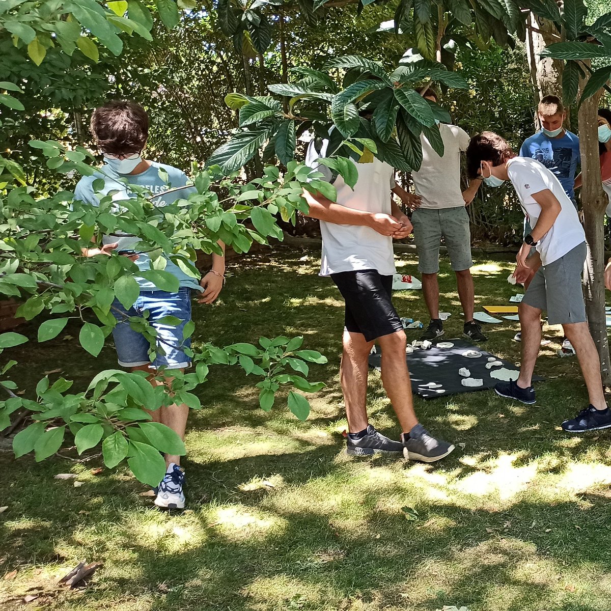 majadajoven's tweet photo. Sesión de #Creatividad del Curso de #Premonitor de #TiempoLibre
#MajadahondaJoven https://t.co/xP5vIty5g9