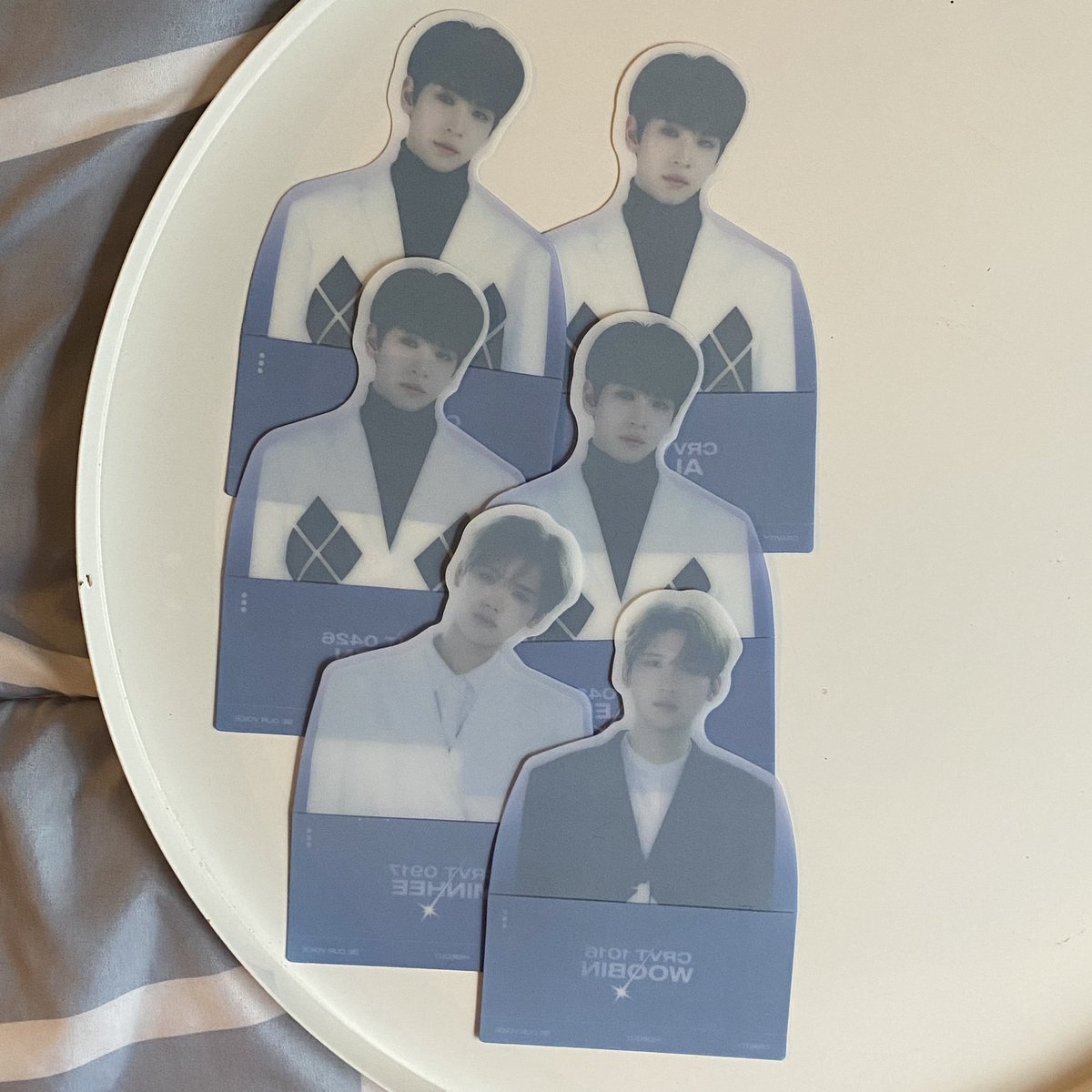 vitamumin's tweet photo. แลก / ขาย (pls rt) 🥖🌲

ทุกชิ้นใบละ 45 บาทค่ะ
หรือแลกกับ จองโม ฮยองจุน(จำนวนมาก) แทยอง วอนจิน เซริม

( *ใบมินฮีถ้าเป็นแลก ขออนุญาตแลกกับแค่ จองโมและฮยองจุนก่อนนะคะ 🧸 )

ᐧ༚̮ᐧ  ทุกชิ้นรวมส่งแล้ว / เดมสั่งซื้อค่า

#ตลาดนัดcravity https://t.co/Zvr1ZyEJA1