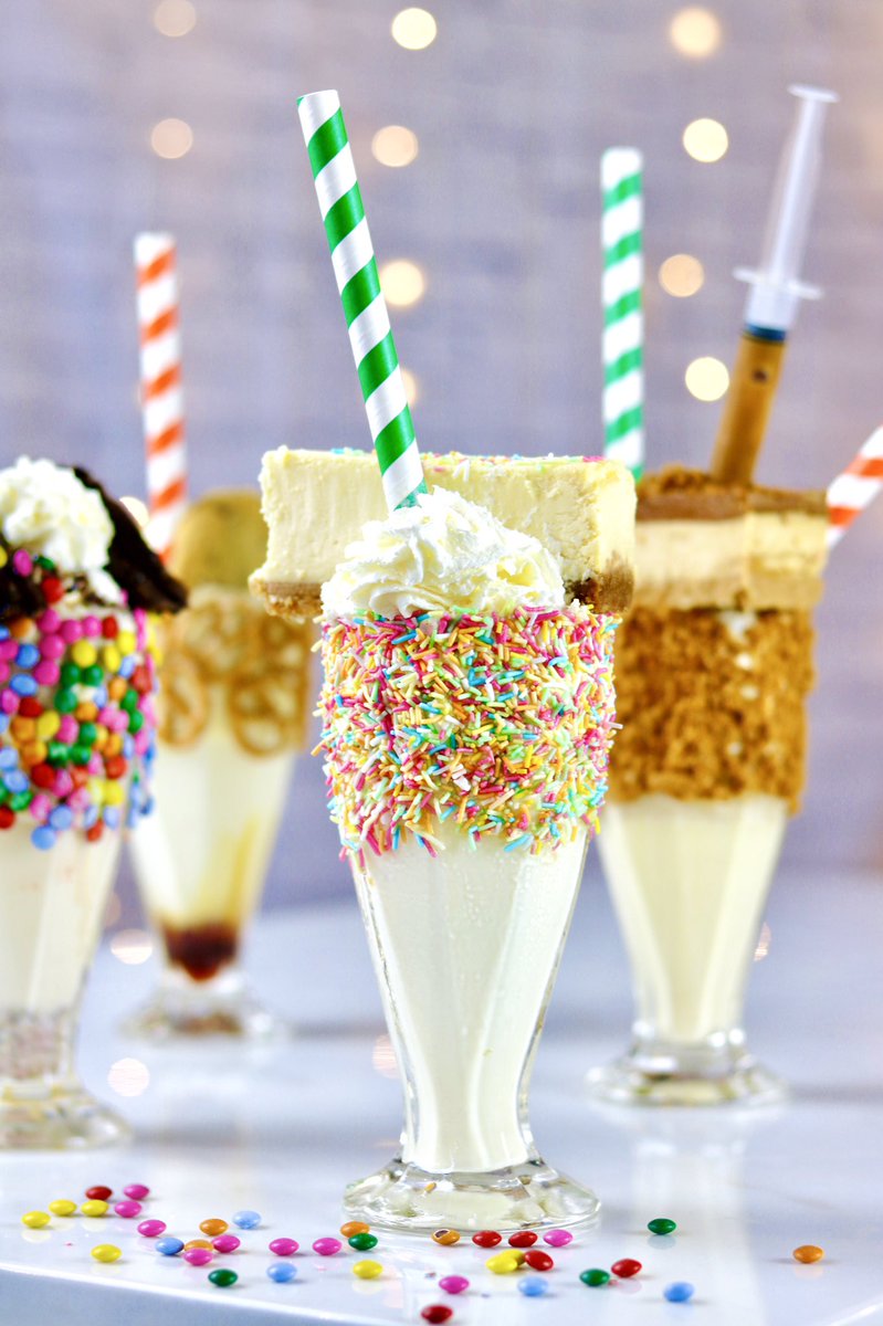 We've been shaking things up for you🥤🙋🏼‍♀️
Stay tuned, something 𝙒𝙊𝙉𝘿𝙀𝙍𝙁𝙐𝙇 is coming your way this Friday!
#willsfishandgrill #milkshake #sweettreats #crazyshakes #yum #icecreamlover #freakshake #kent #kentlife #visitkent #kentfoodie #kentfood #dessert #Foodie #UK #UKFood