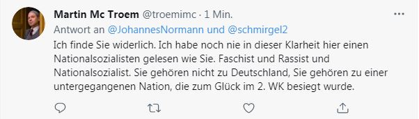 Und nach solchen unfassbaren persönlichen Beleidigungen hat mich der "Aktivist" sofort blockiert.
 
Hab diese Beleidigungen gerade an <a href="/Twitter/">Twitter</a> gemeldet (meine Toleranz ist nicht grenzenlos), ob dies auch von ihnen erneut ignoriert wird.