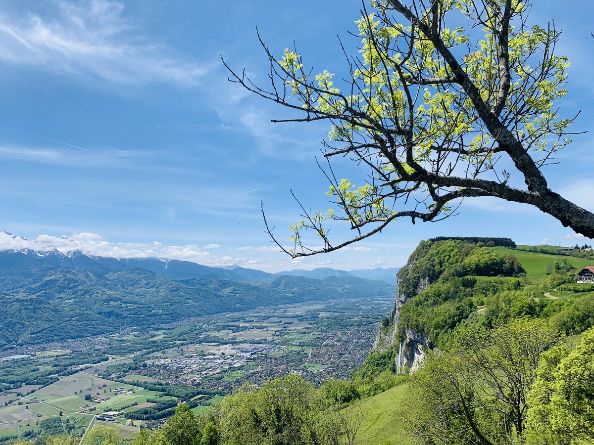 Un week-end à <a href="/VilledeChambery/">Ville de Chambéry</a> - l’article de #blog à retrouver ici urban-digression.com/une-pause-a-ch…