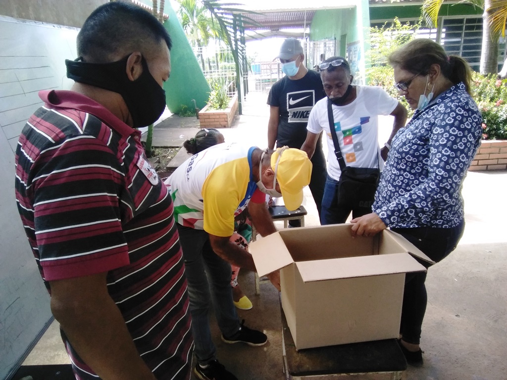 SoyNuevaPrensa's tweet photo. Denuncian irregularidades durante Elecciones Primarias en Francisca Duarte - https://t.co/1Gjm1DXe4j
#SoyNuevaPrensa #Franciscaduarte #Guayana #Psuv #Votaciones #Featured #Guayana https://t.co/wpRalt2Amr