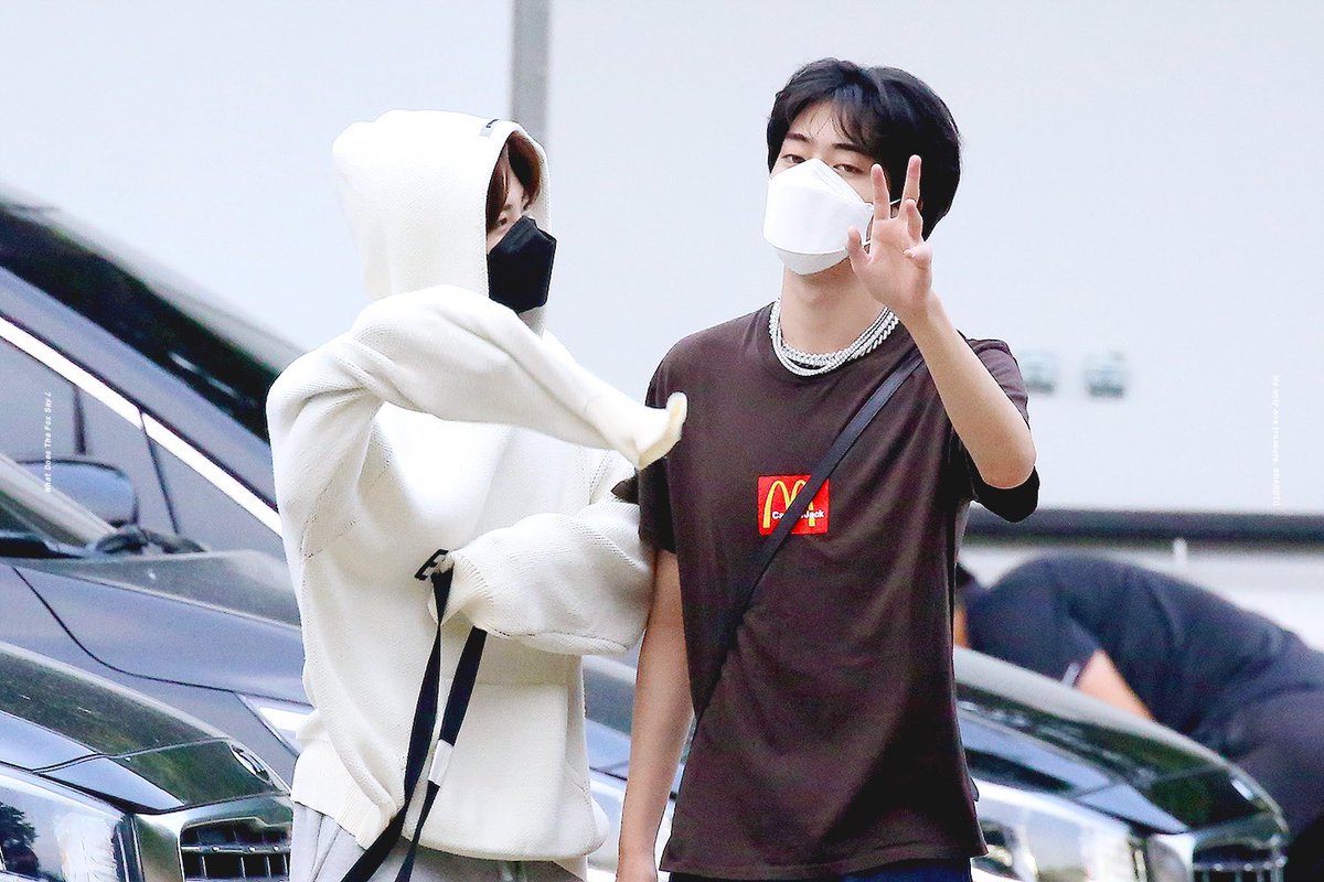 님 ‎˳✧༚ tweet media