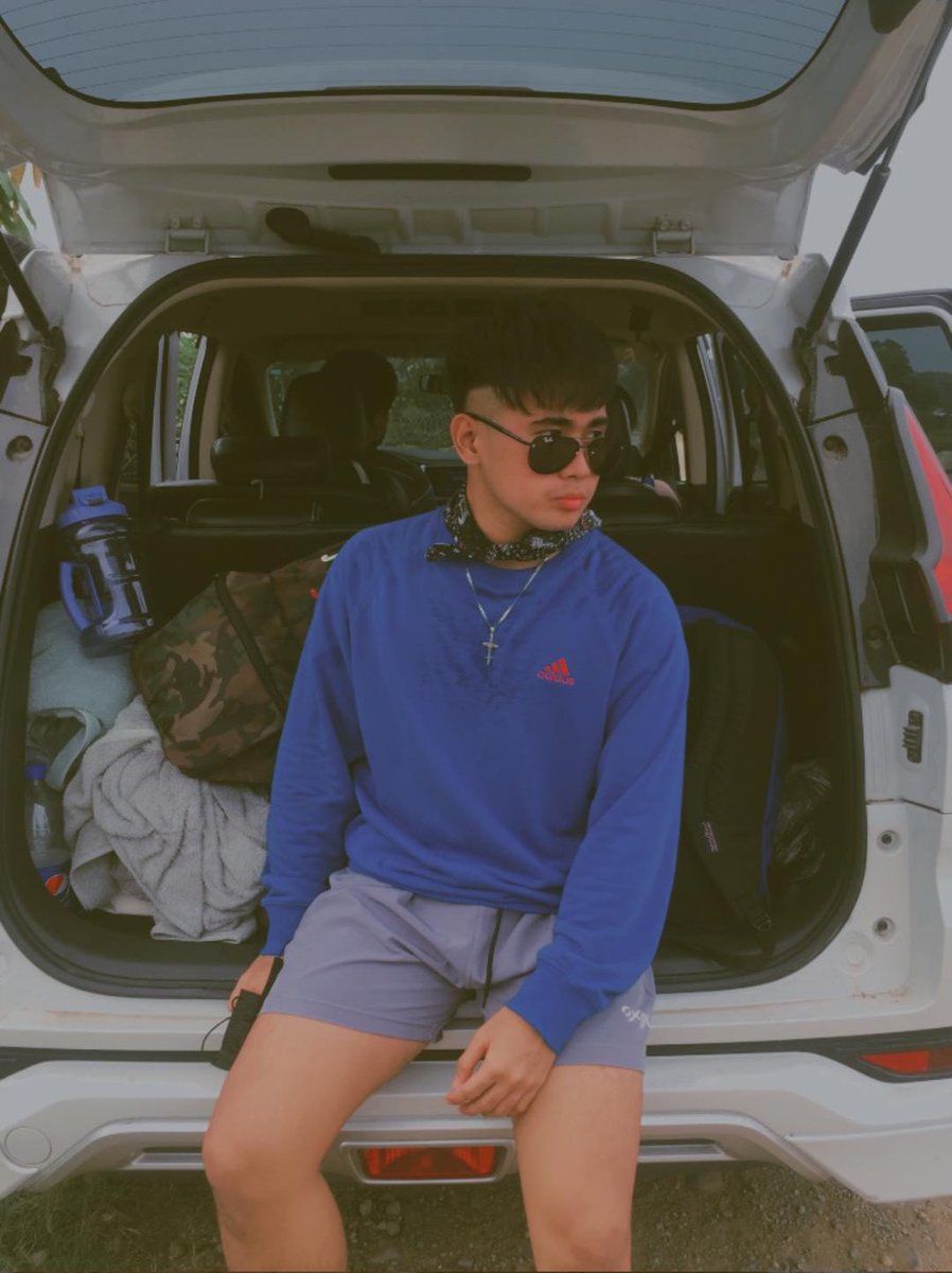 gltnxcharles's tweet photo. wanna ride? https://t.co/eVndCis32L