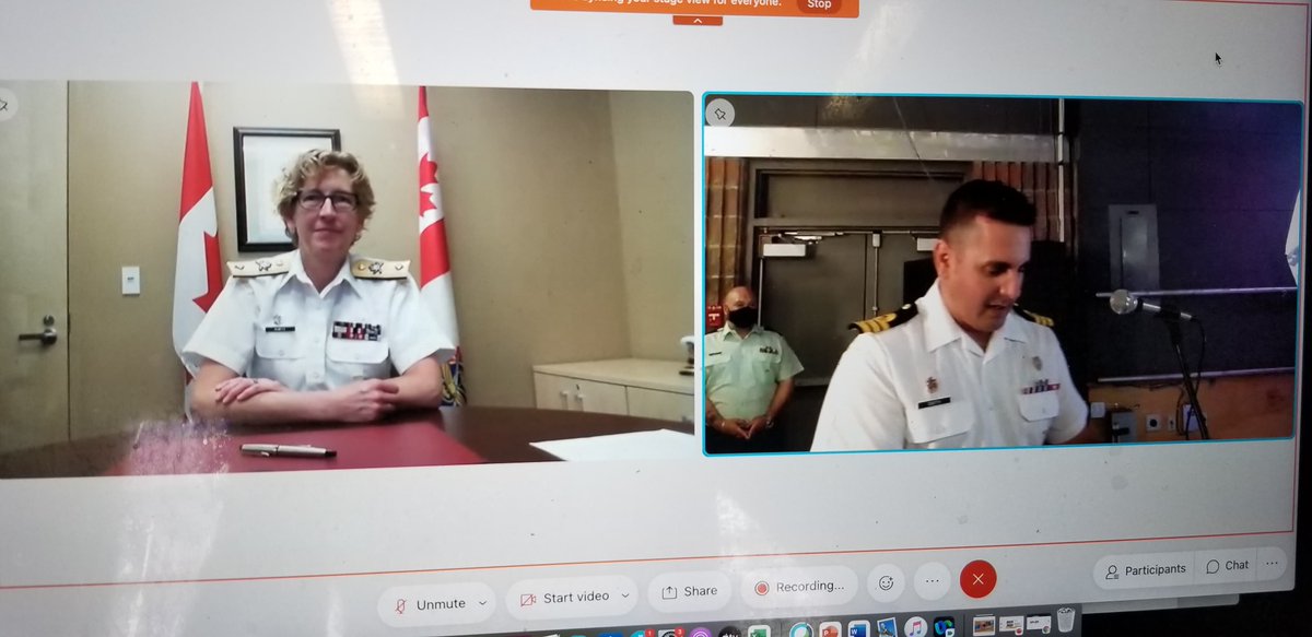 Cdr Owen Smith tweet media