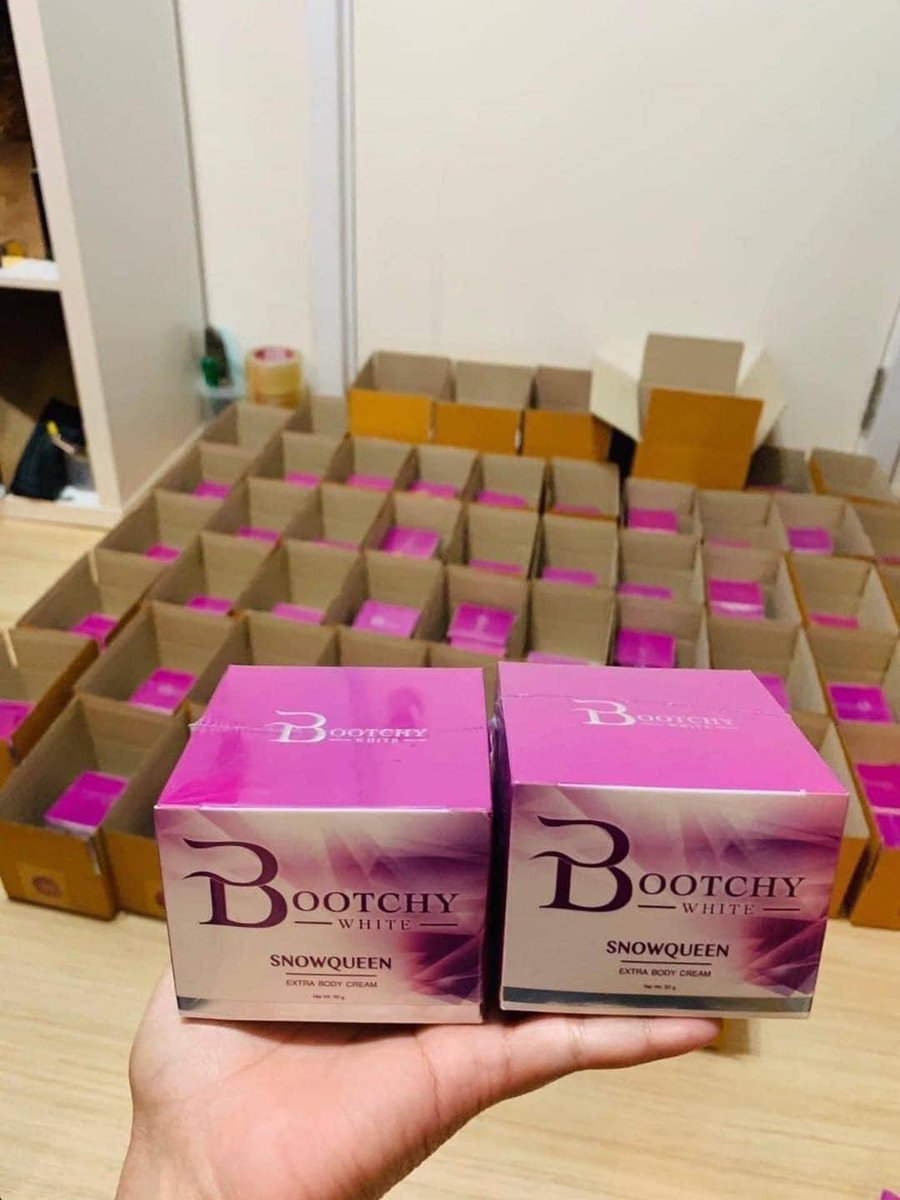 maemhokaikong's tweet photo. #Bootchywhite #บูชชี่ไวท์ #ครีมรักแร้ขาว แก้ก้นลาย ขนาด 50 กรัม
🫓ราคา220บาท

💜ครีมทาผิวสำหรับจุด ดำ ด้าน กร้าน แห้งเสีย
💜แก้ปัญหาสีผิวไม่สม่ำเสมอ 
💜ลดรอยด รอยแผลเป็น รอยดำน้ำเหลืองไม่ดี
💜รักแร้ดำ หยาบกร้านขนหนังไก่กลิ่นใต้วงแขนเข่าดำ-ด้าน
💜ท้องลายขาลายคอดำ https://t.co/slwnoLNR0H