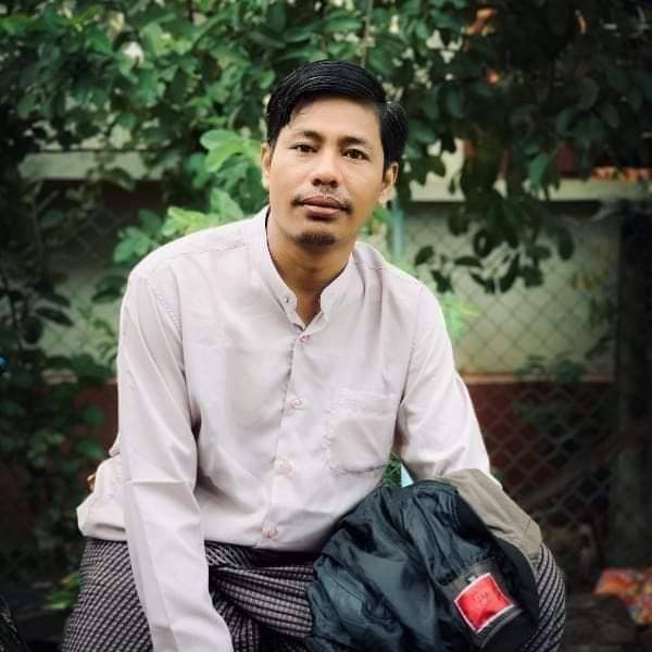AliceFayMM1's tweet photo. U Naing Min Tun was arbitrarily abducted by terrorist(SAC) in WetKone,MyoMa,Kachin State. #June30Coup #WhatsHappeningInMyanmar  #DreadfulCovidAmidMilitaryCoup https://t.co/DS5vrL9DXd