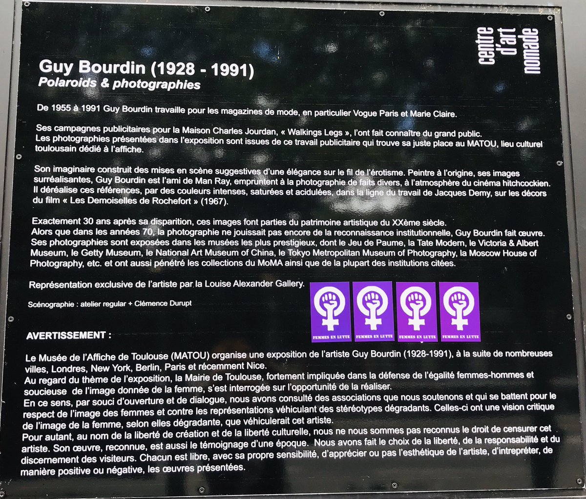 LesCirque's tweet image. + DE  FEMALE GAZE 
STOP À LA CULTURE DU VIOL ! 

Nou-e-s étions une trentaine de personnes rassemblées devant le #MuséeDeLAffiche à #Toulouse pour réclamer une culture plus inclusive et dénoncer le sexisme des photos de #GuyBourdin. 

#CultureDuViol #CacaBourdin