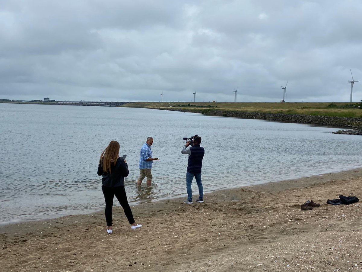 De World Predator Classic start officieel vanavond in de haven met de botenparade tgv 400 jaar haven @gemeenteHsluis. 19 uur. Er wordt ook gefilmd door een Engelse programmamaker met <a href="/BenschopBob/">Bob_Benschop</a> #mooisteplekken #vesting #hellevoetsluis #WPC