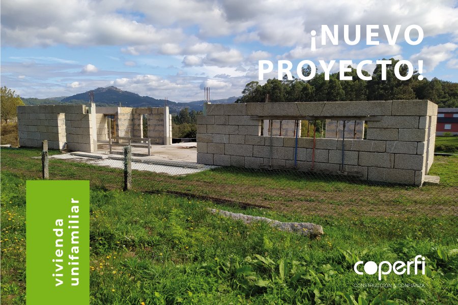 CoperfiSL's tweet photo. ¡Que ganas teníamos de pasarnos por aquí para enseñaros novedades! 🏡🚧

Os presentamos esta vivienda unifamiliar que estamos construyendo en Donas 📌

👉🏽El cerramiento de la planta baja se compone de piedra recuperada con junta rústica. 

#nuevoproyecto #novedades #coperfi https://t.co/cFRgM55Yqu