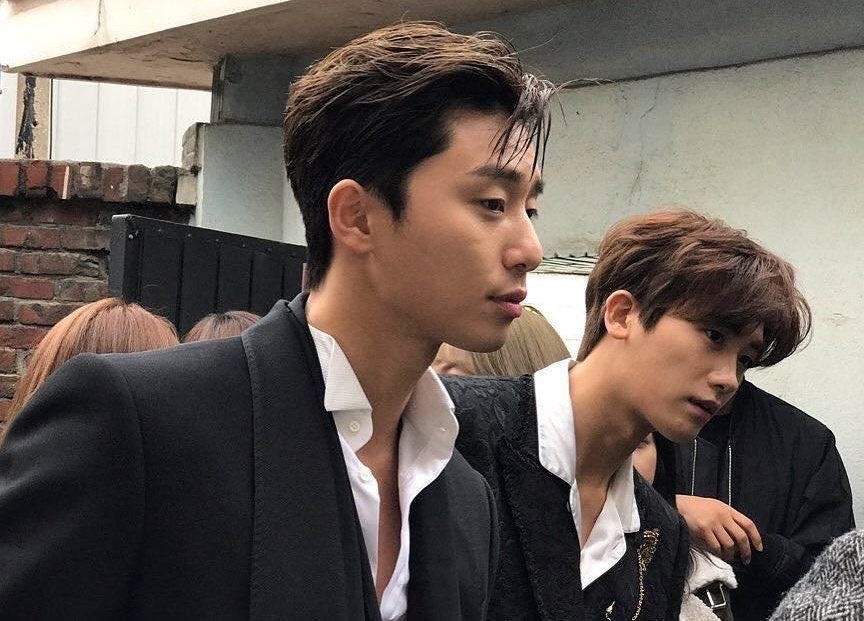 ชอบใครอย่าเพิ่งอย่ารีบ ให้รอดูเพื่อนเค้าก่อน