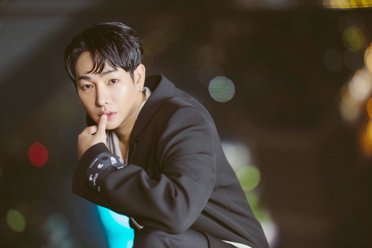 Palit_Official's tweet photo. คิมจัดให้! รูปเบื้องหลัง #พี่เป๊กดิสนีย์ 

@peckpalit
#DisneyPlusHotstarTH 
#สวัสดีดิสนีย์พลัสฮอตสตาร์ 
#เป๊กผลิตโชค
#PeckPaLitChoke https://t.co/UEuonf0q8R