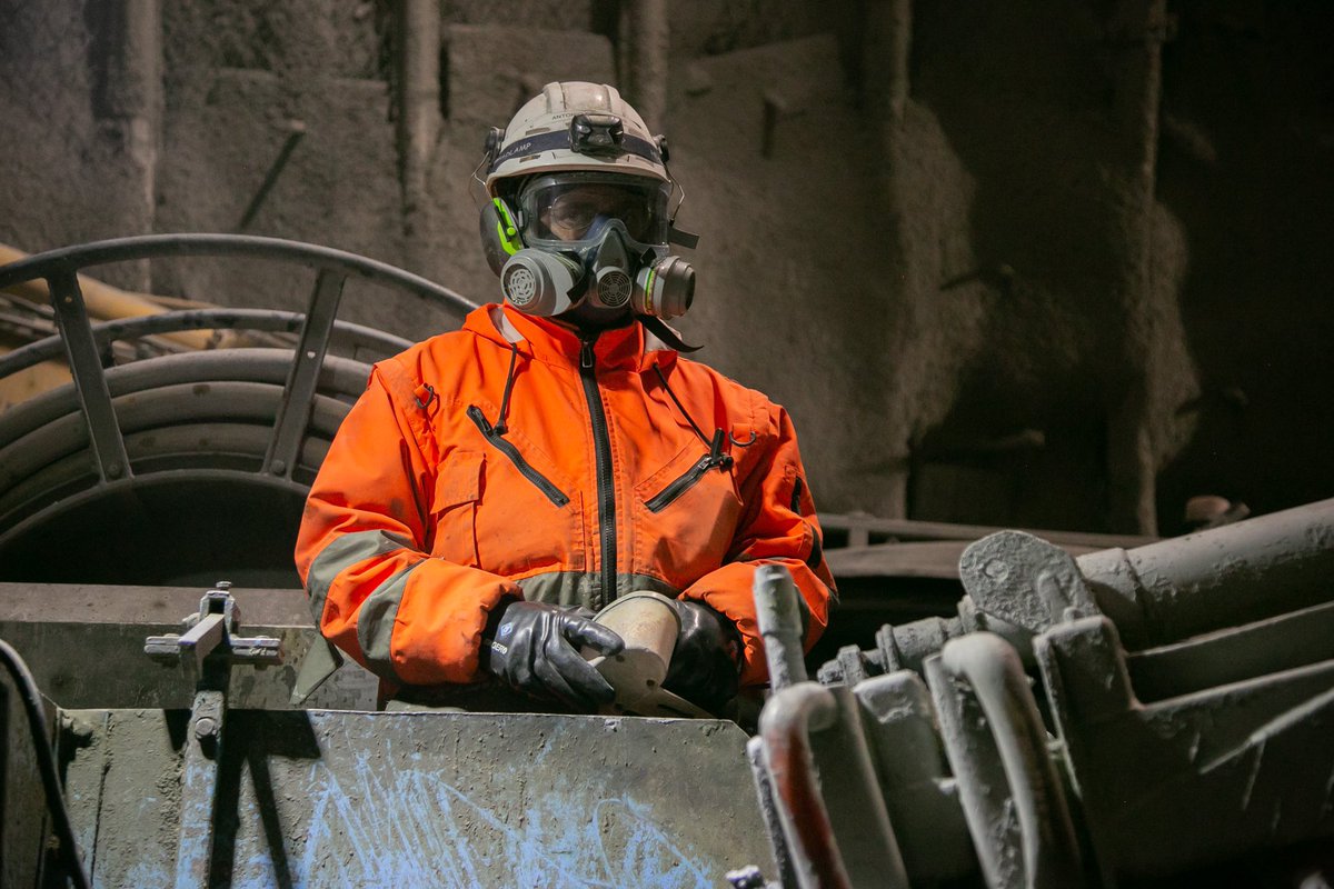 TELT #LyonTurin a créé un service dédié à la sécurité et à la santé au travail sur les chantiers, à la promotion et au contrôle de l’application des normes, à l’utilisation des nouvelles technologies à tous les niveaux de la société ➡️telt-sas.com/fr/les-enjeux/… 
#btp #FranceRelance