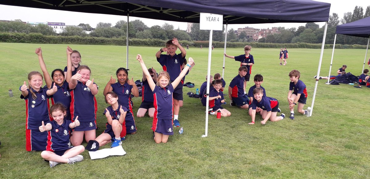 KingsStAlbans's tweet photo. As we move into the relay races, there's a healthy competitiveness between the houses #GoArmstrong #GoBailey #GoThomas #GoWilson @KSW_Sport @KSWCoCurricular https://t.co/RzGABvR5WC