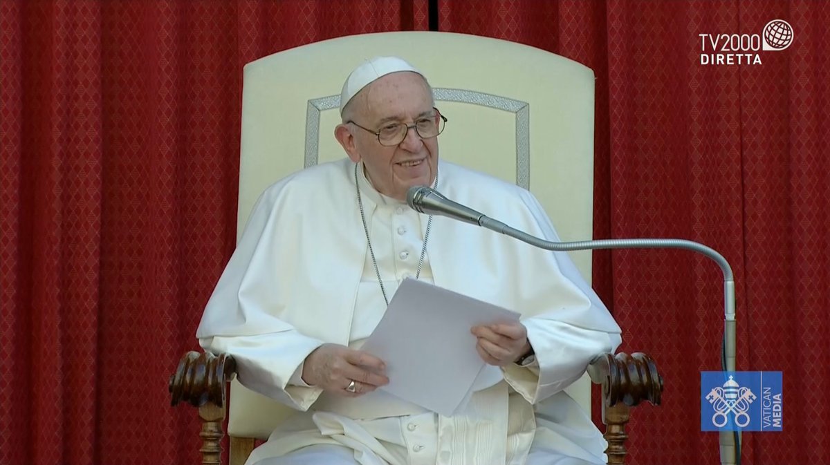 Alle 17:30 ospiti di Gennaro Ferrara, la biblista Emanuela Buccioni e Andrea Monda, direttore de "L'Osservatore Romano". Puntata dedicata alla catechesi di Papa Francesco e al 160° compleanno del quotidiano della Santa Sede

Appuntamento su <a href="/TV2000it/">Tv2000.it</a> (ch28 e 157 di Sky)
#30giugno