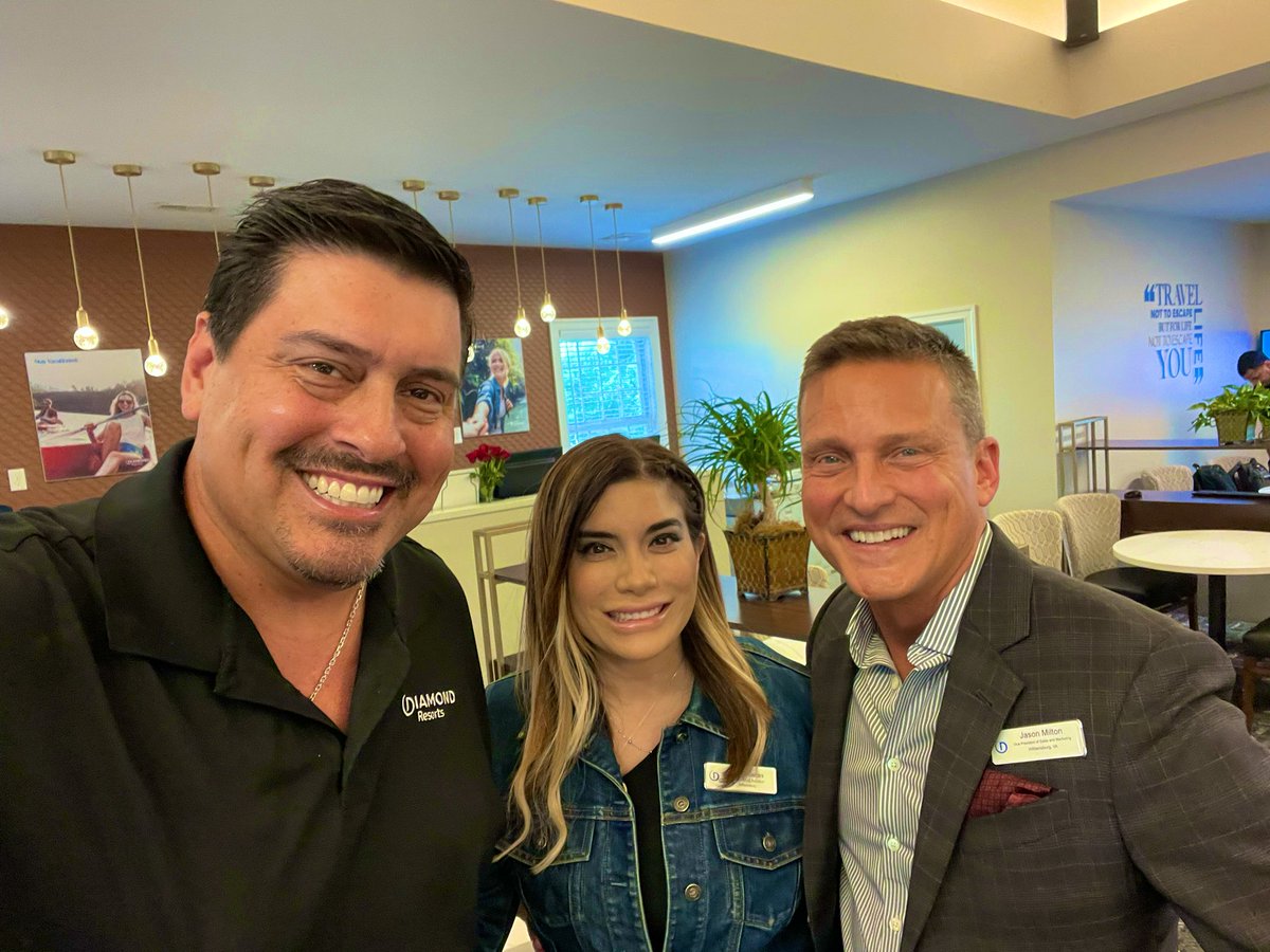 Louis A. Acosta tweet media