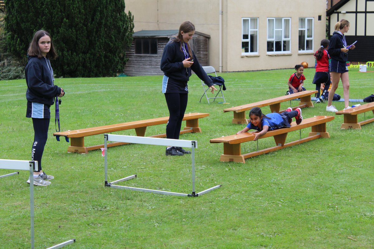 StMarysSchoolGX's tweet photo. Keep up the good work, girls! https://t.co/5jF7MYR2Wj
