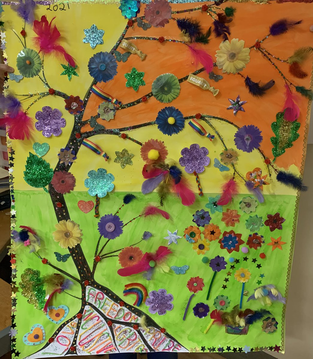 mamps28's tweet photo. 🌈🌈🌈Pride Tree Runners up @cav_mhsop @markdoherty1 @jowwilson @markwarren61 @joslyn_simone @Health_Charity Well done to all the wards. You all did a fantastic job https://t.co/QJ6A2VW88s