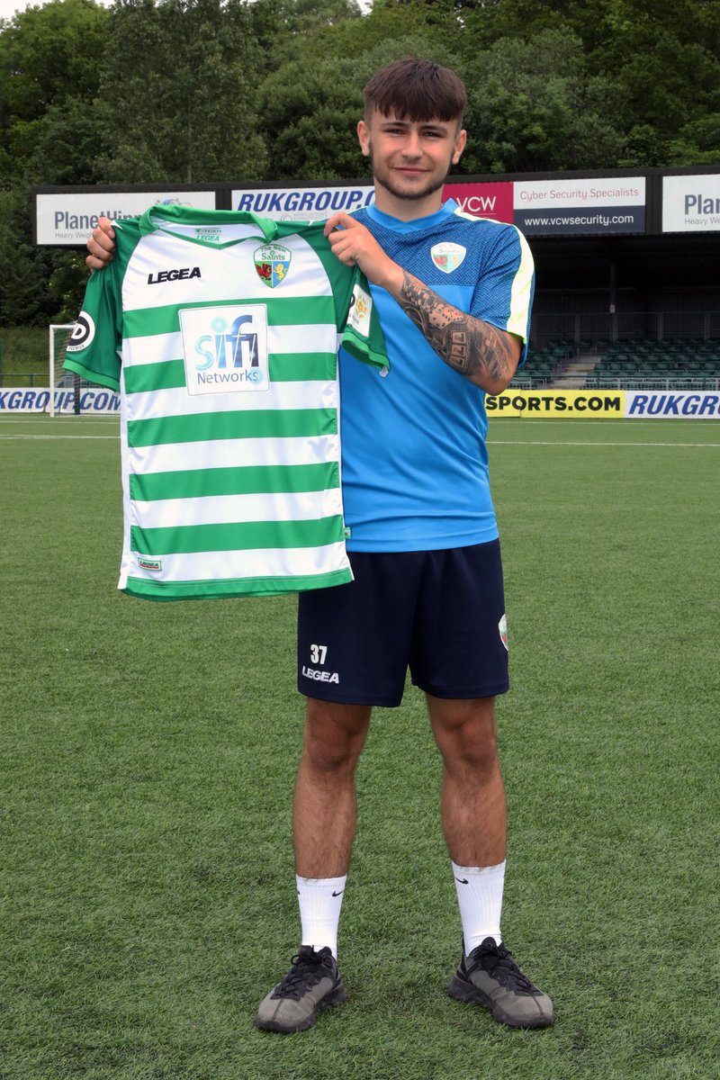 Delighted to have signed another deal at <a href="/tnsfc/">The New Saints FC</a>, big season ahead🙏🏼⚽️💫