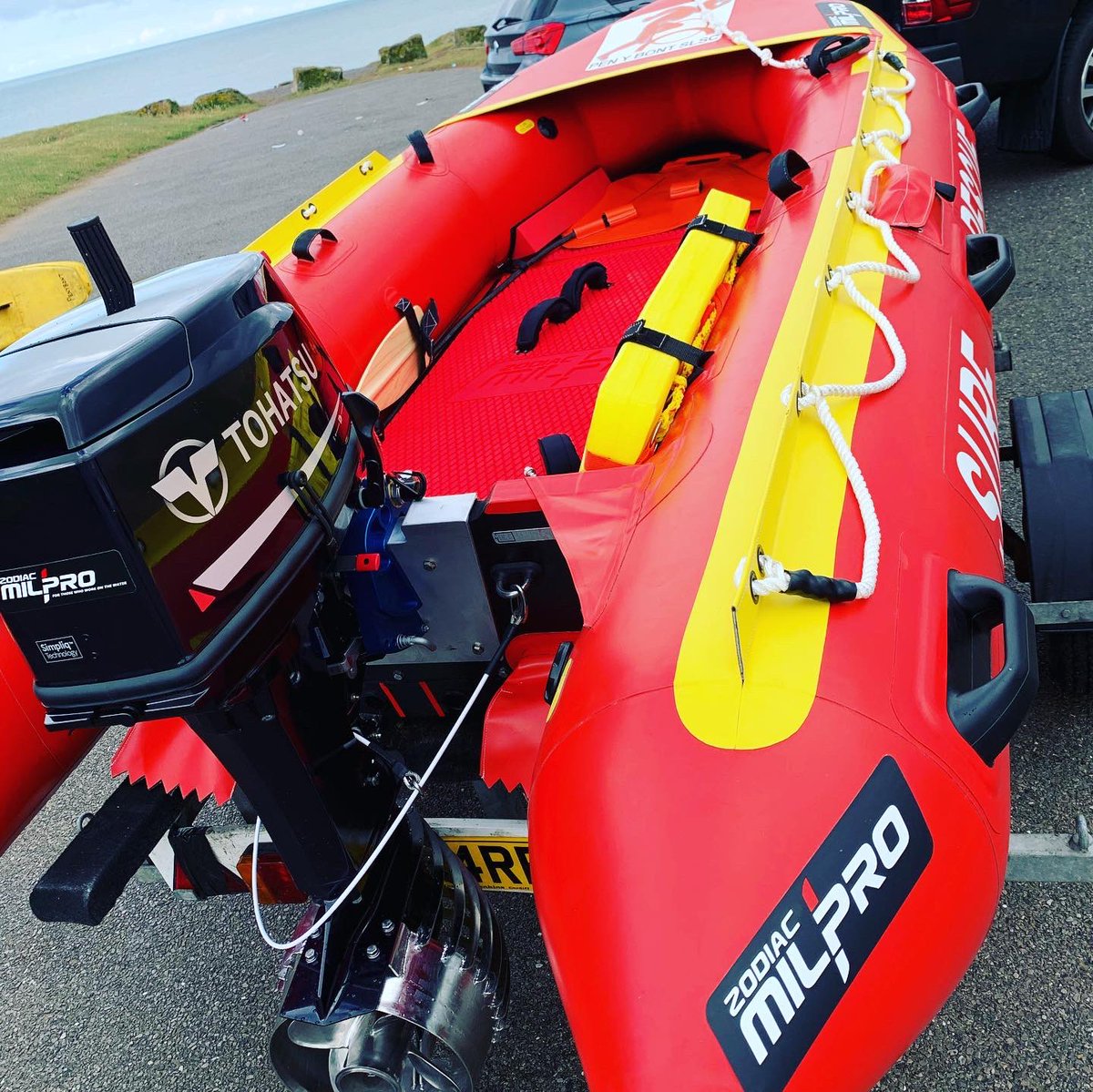 Delivery 📦- ZMSR and SURF spec <a href="/Tohatsu_Marine/">Tohatsu Marine</a> motor on <a href="/sbstrailers/">SBS LTD</a> to PEN Y BONT Surf lifesaving club 🚤