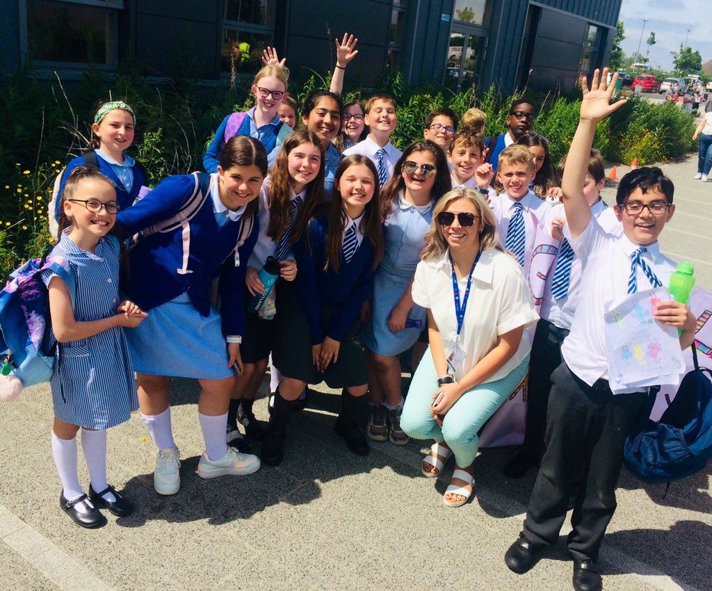 P6Calderwood's tweet photo. School is out for summer🌞 What a fantastic year we have had in P6, you have all worked so hard and achieved lots!🏆 I hope everyone has a fantastic summer holiday and are excited for your new adventure in P7!💙 Miss Yuill x https://t.co/DsbwwLH7i2